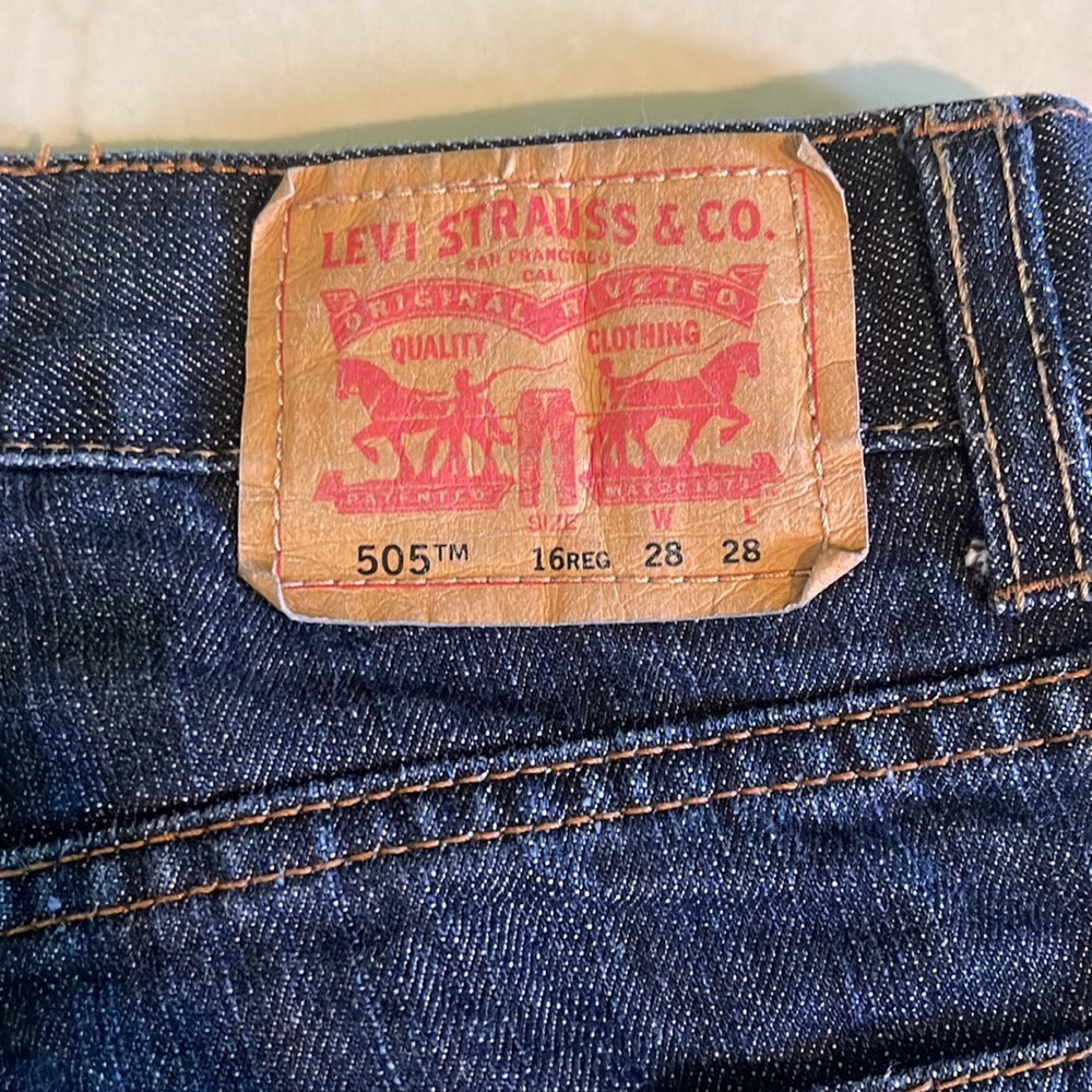 Blue Jean - Picture 3 of 5